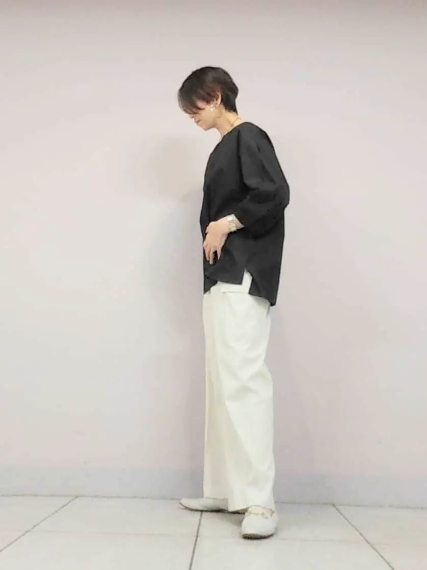 自由区 浅野 コーディネート画像