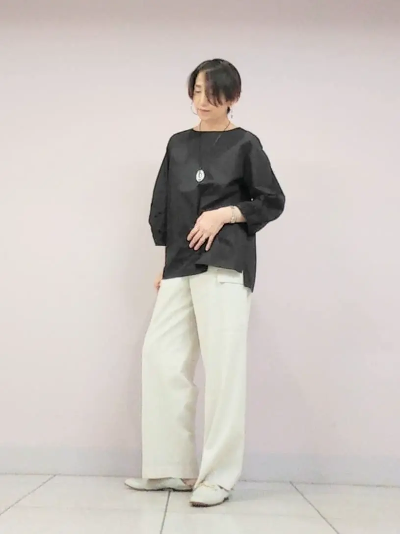 自由区 浅野 コーディネート画像