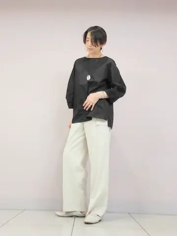 自由区 浅野 コーディネート画像