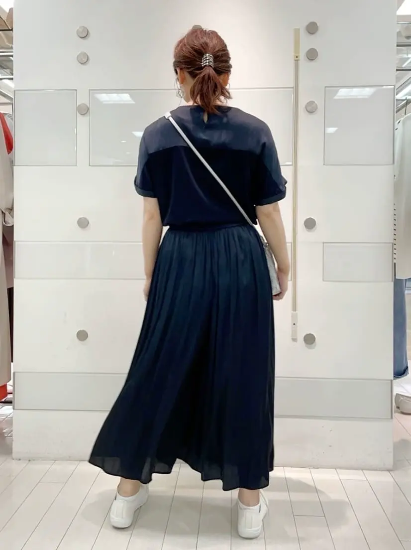 自由区 小林 コーディネート画像