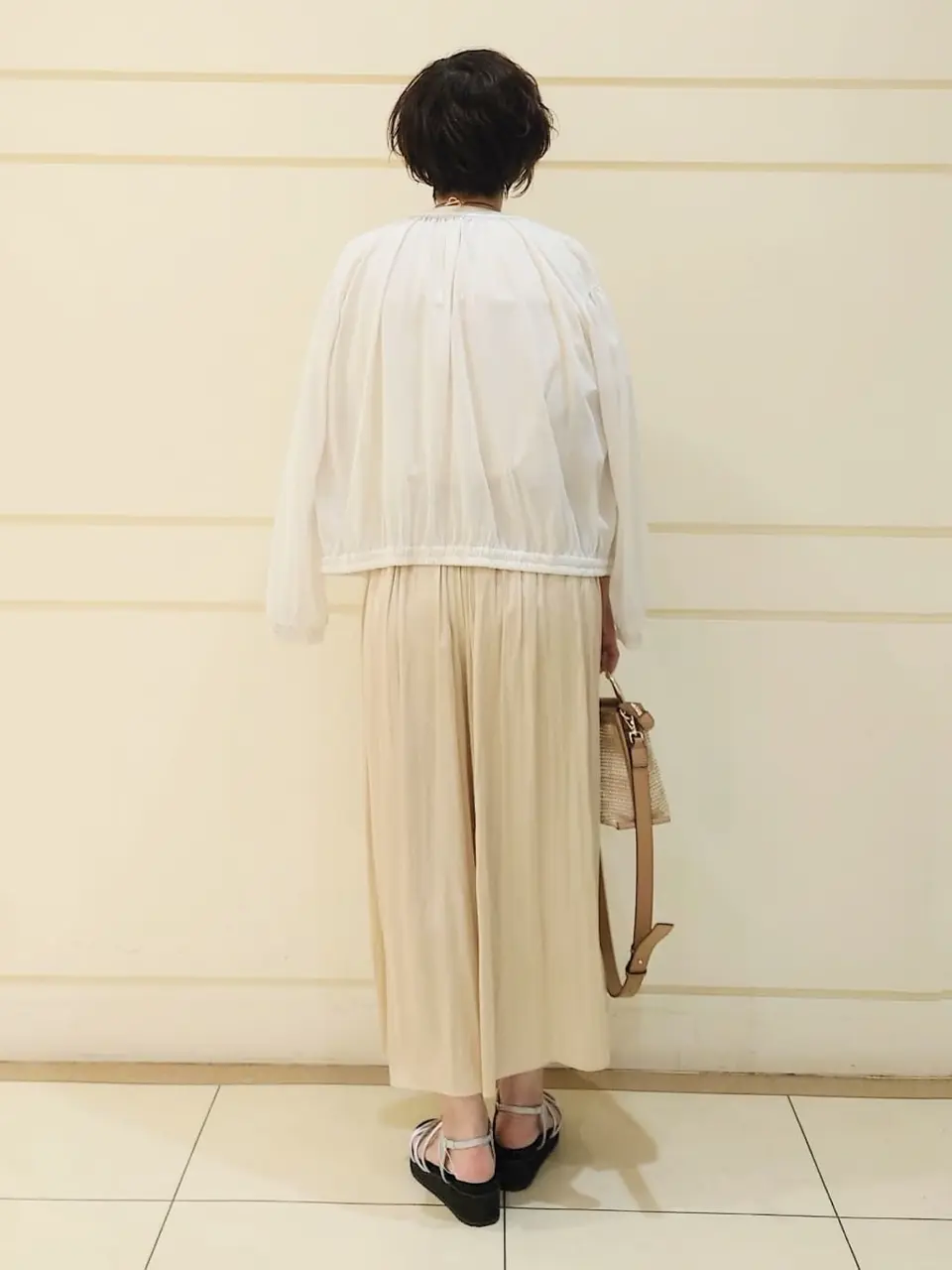 自由区 maruri コーディネート画像