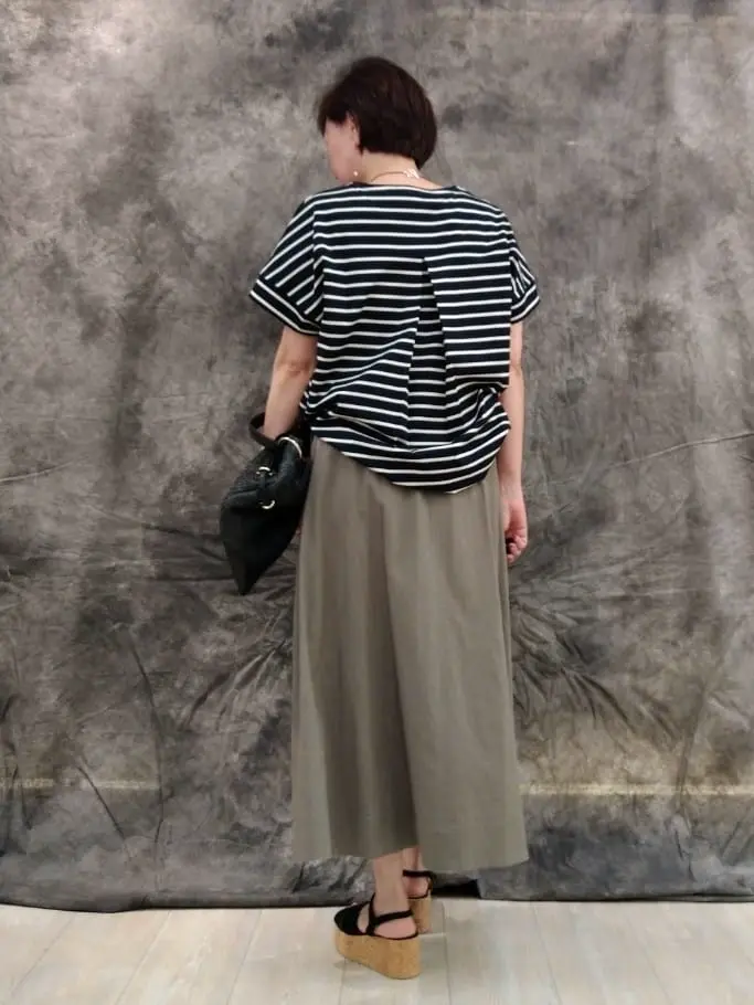 自由区 鶴田 コーディネート画像