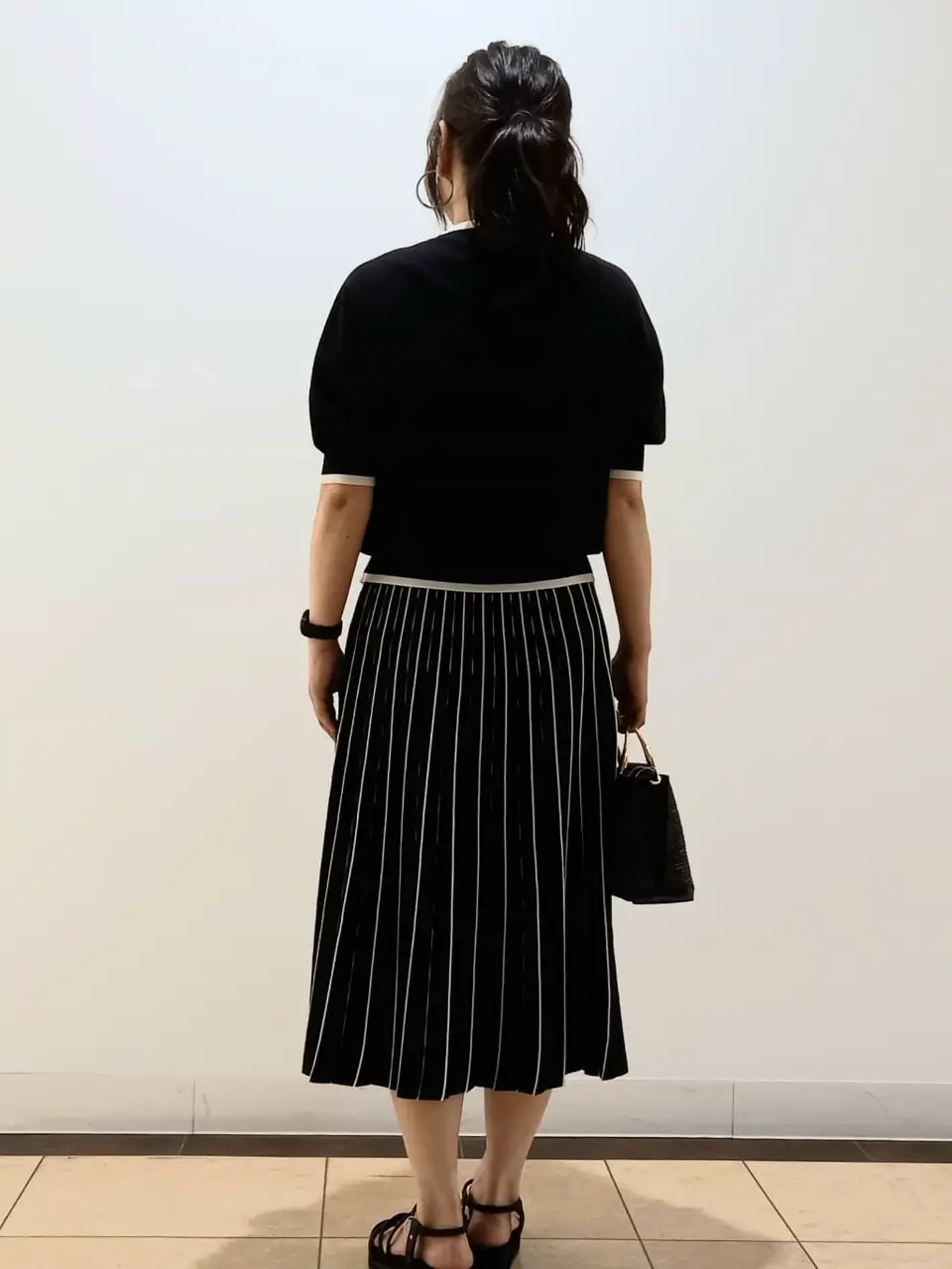 自由区 中川 コーディネート画像