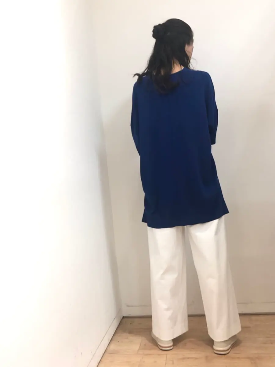 自由区 中尾 コーディネート画像