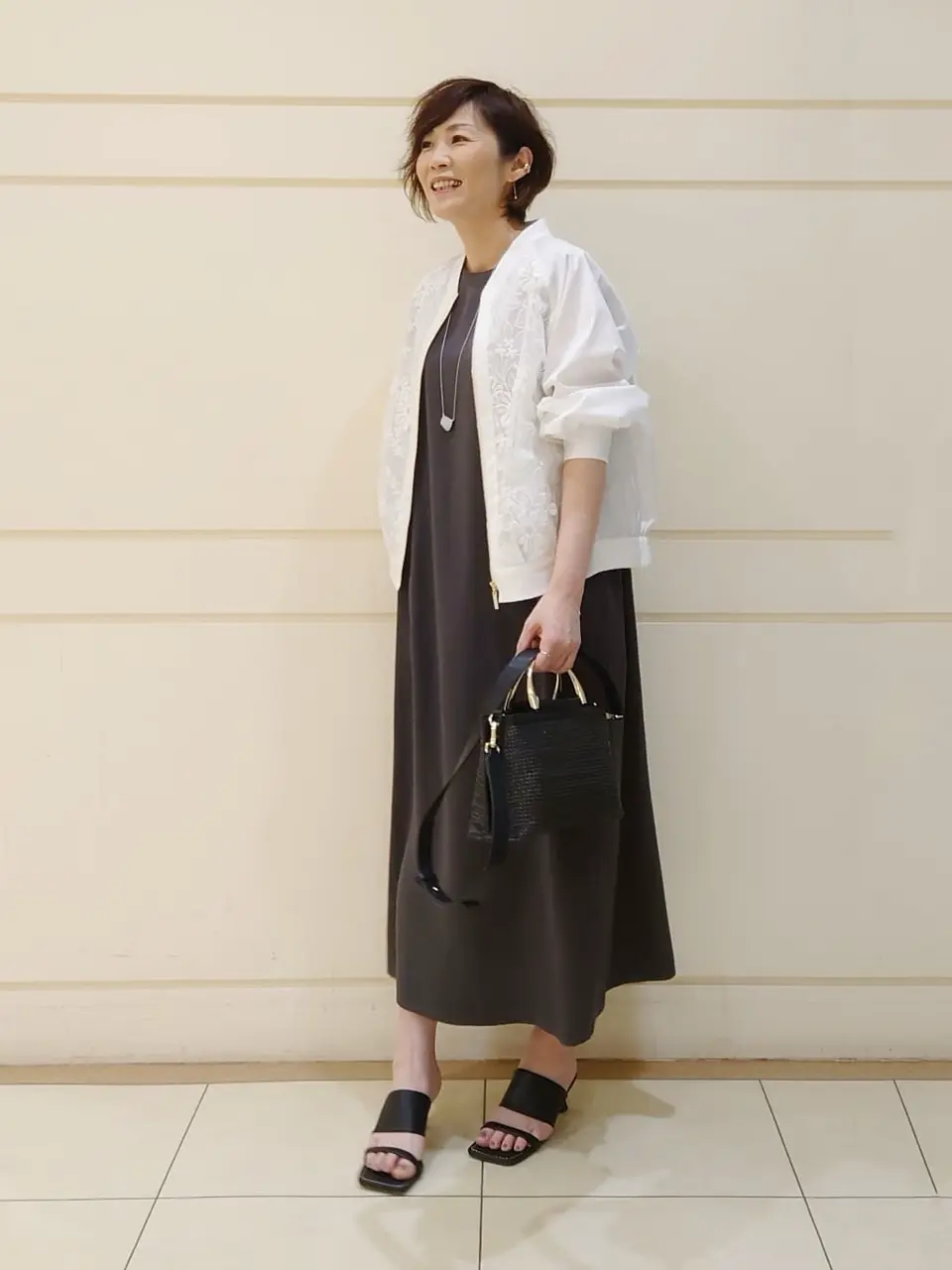 自由区 maruri コーディネート画像