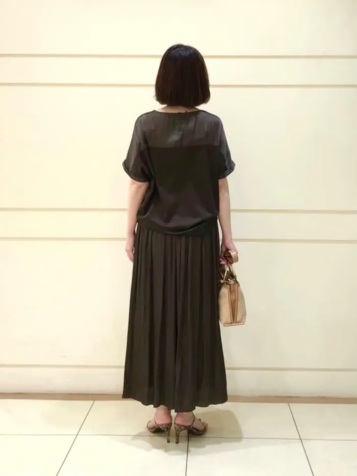 自由区 加藤 コーディネート画像