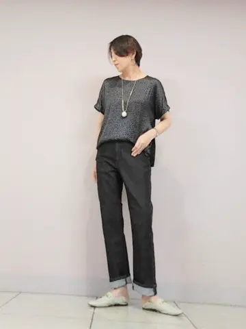 自由区 浅野 コーディネート画像