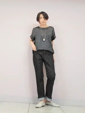 自由区 浅野 コーディネート画像