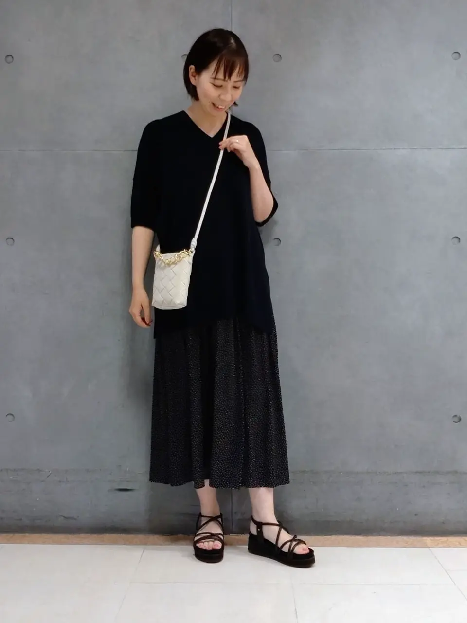  丸尾 コーディネート画像