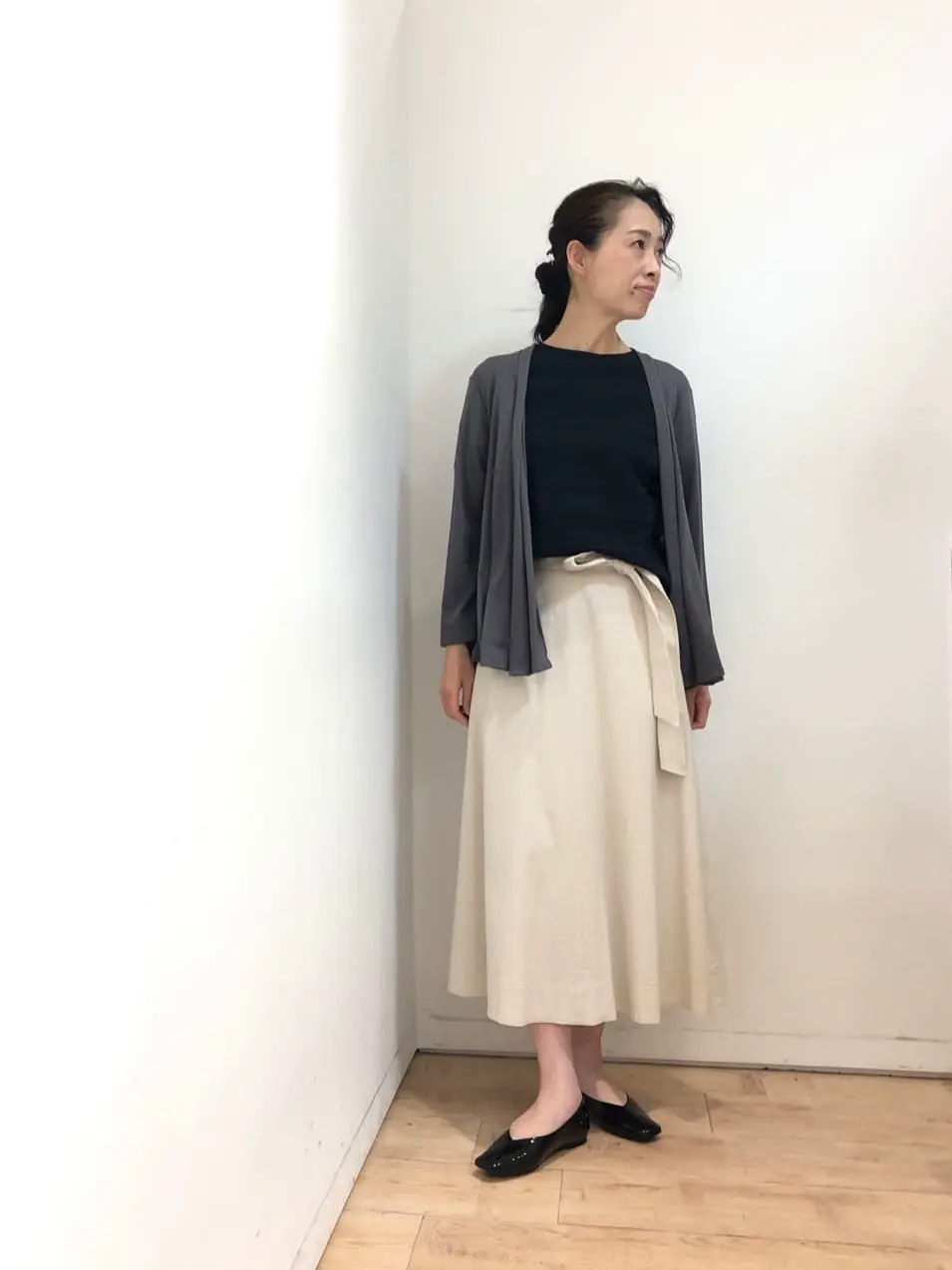 自由区 中尾 コーディネート画像