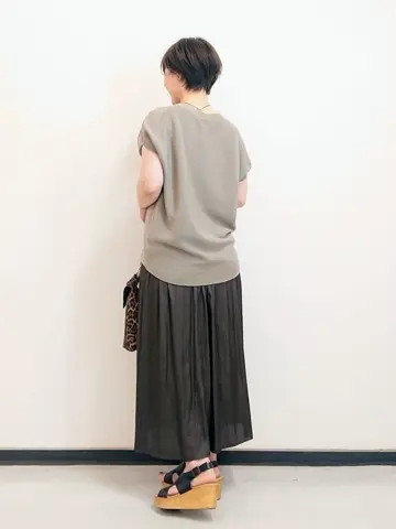 自由区 近藤 コーディネート画像