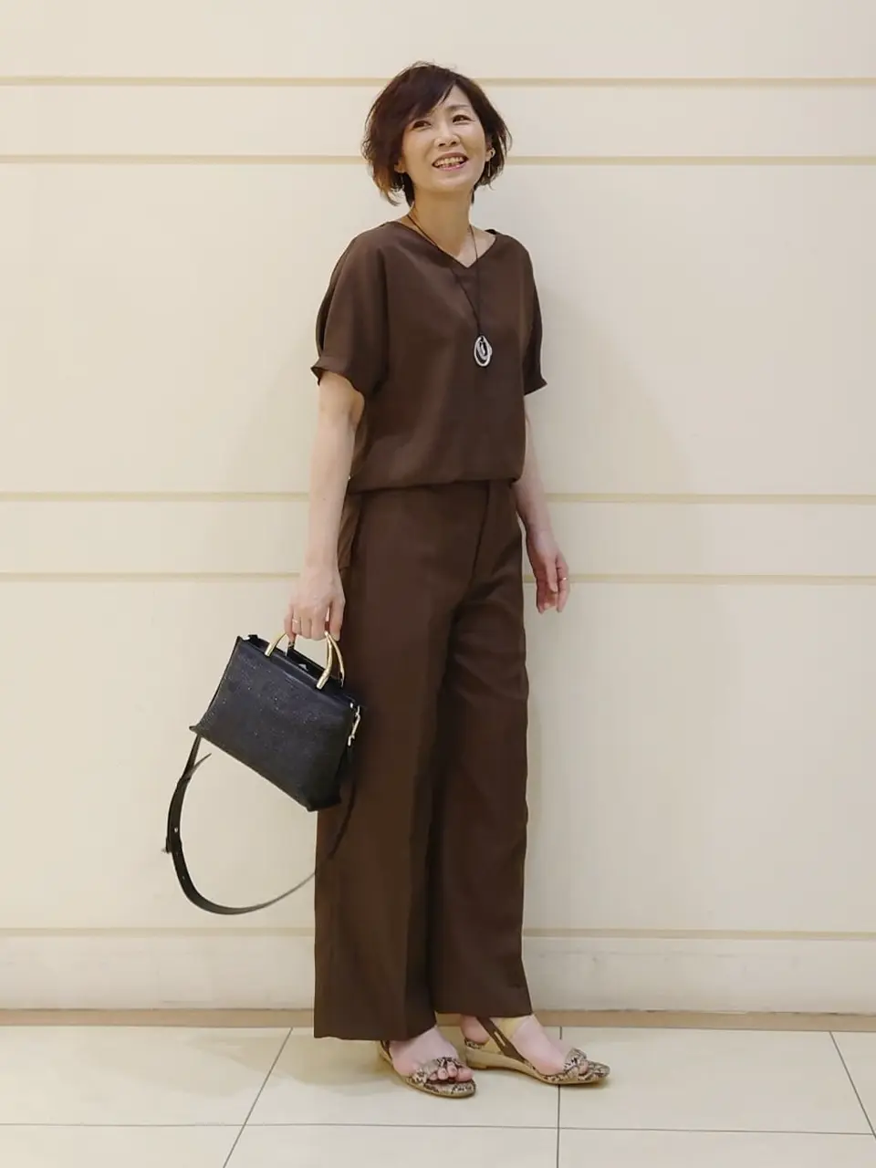 自由区 maruri コーディネート画像