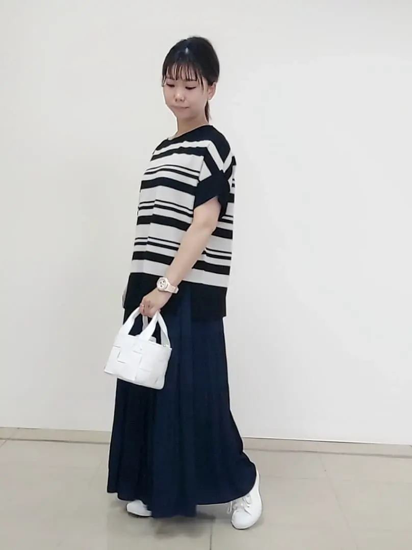 自由区 小林 コーディネート画像