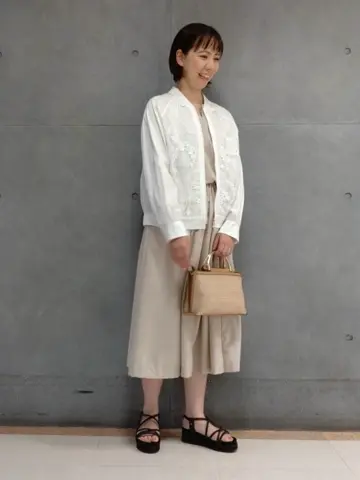 自由区 丸尾 コーディネート画像