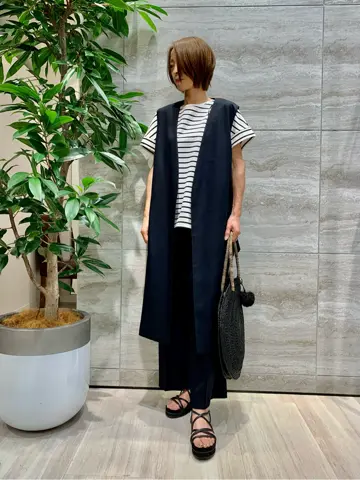 自由区 Ishii コーディネート画像