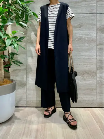 自由区 Ishii コーディネート画像