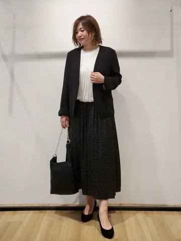 自由区 eri コーディネート画像