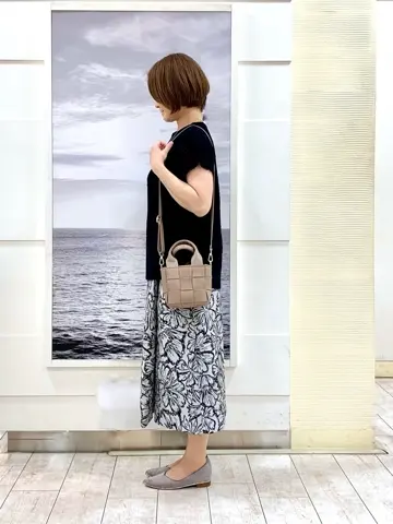 自由区 中鉢 コーディネート画像