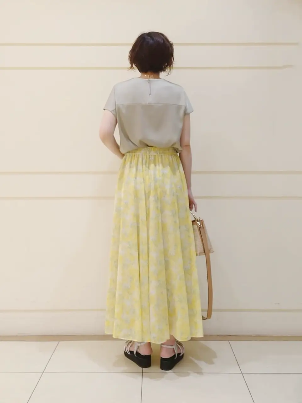 自由区 maruri コーディネート画像