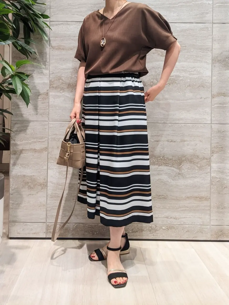 自由区 Nakai コーディネート画像