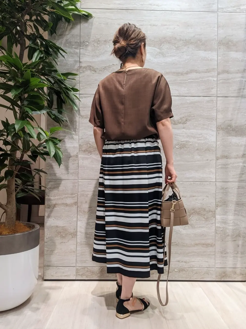 自由区 Nakai コーディネート画像