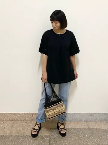 自由区 佐藤 コーディネート画像