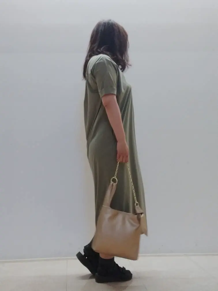 自由区 スタッフ コーディネート画像