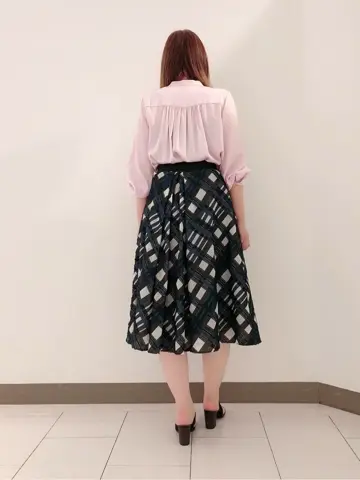 自由区 スタッフ コーディネート画像