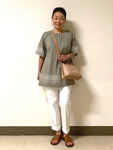 自由区 坂本 コーディネート画像