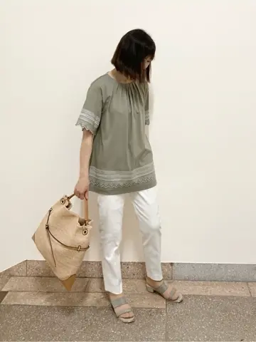 自由区 阿部 コーディネート画像