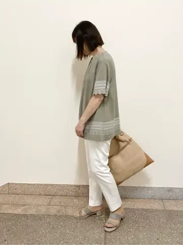 自由区 阿部 コーディネート画像