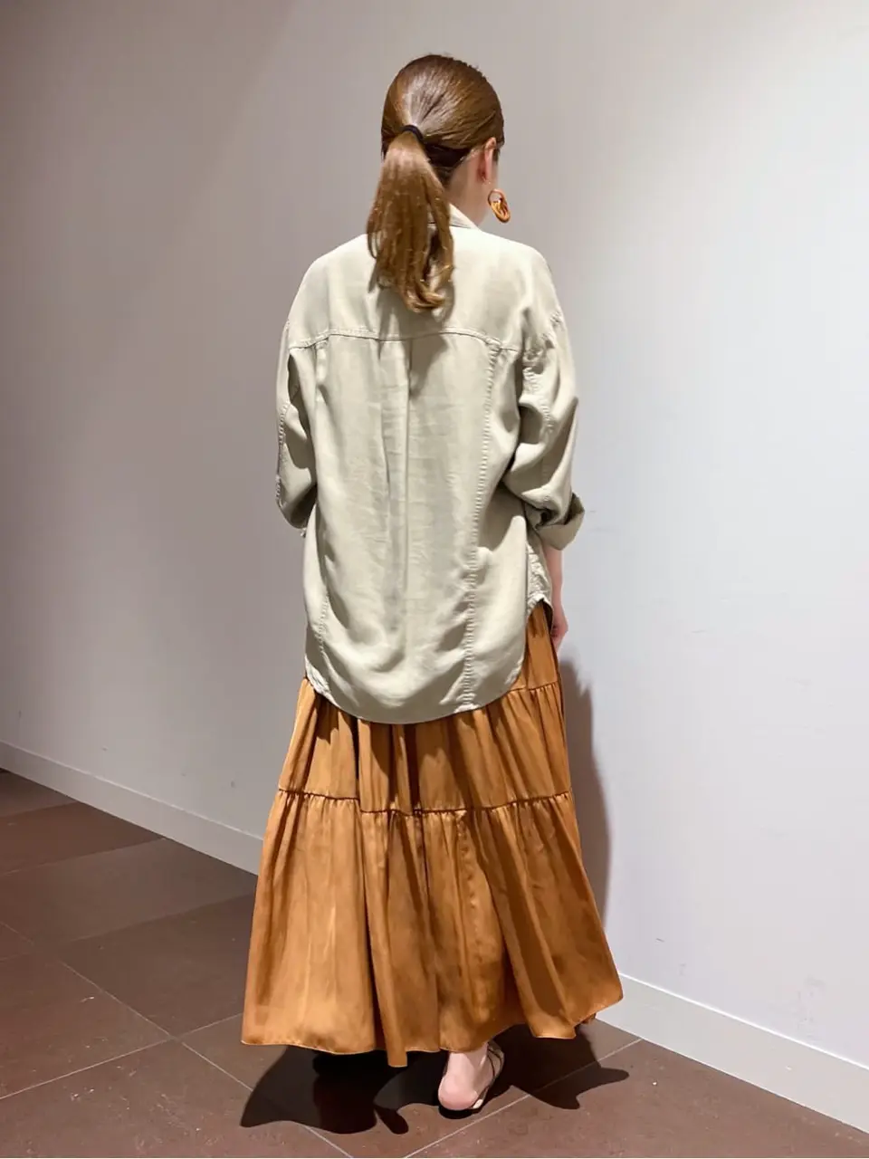 自由区 古宮 コーディネート画像