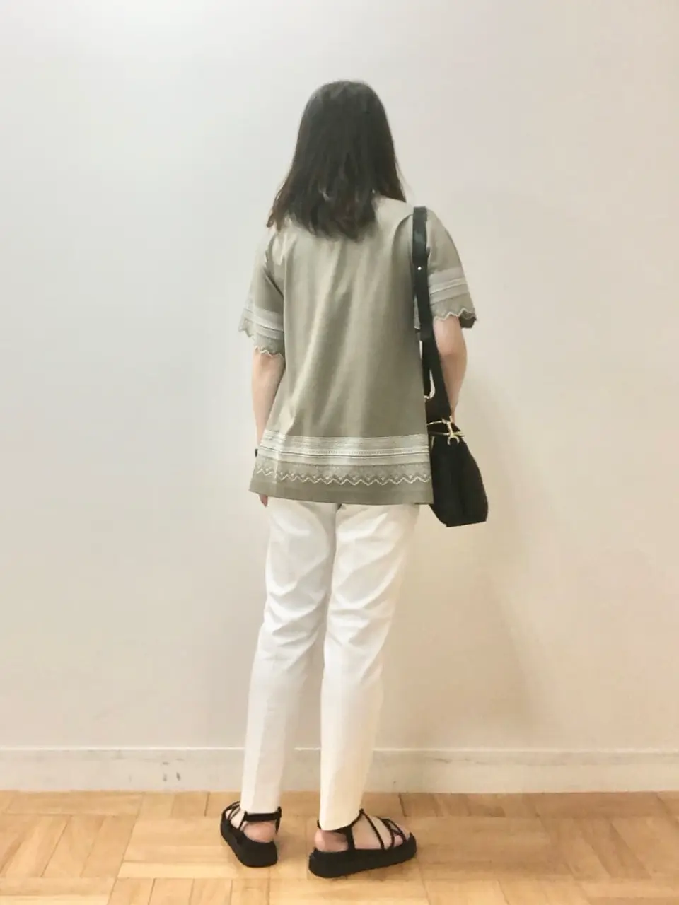 自由区 三木 コーディネート画像