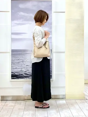 自由区 中鉢 コーディネート画像