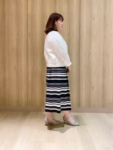 自由区 うめだ コーディネート画像