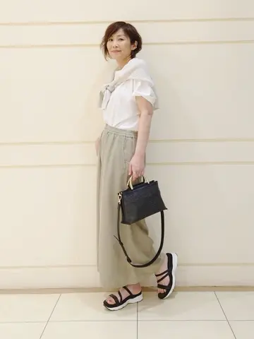 自由区 maruri コーディネート画像