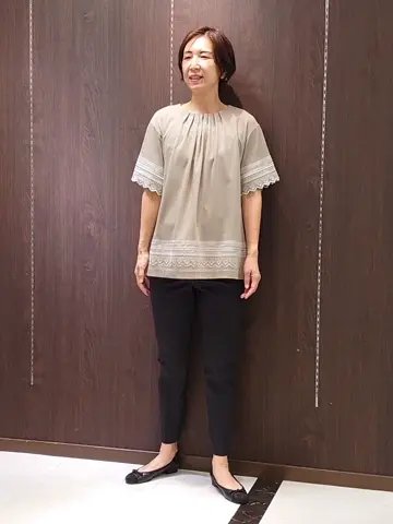 自由区 井上 コーディネート画像