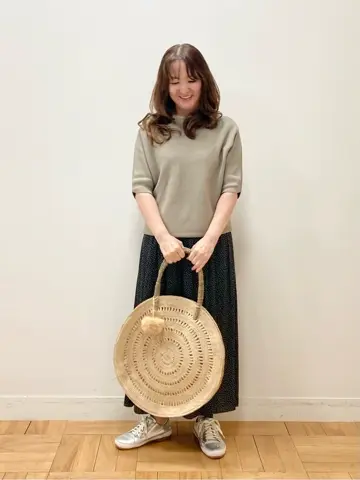 自由区 白戸 コーディネート画像