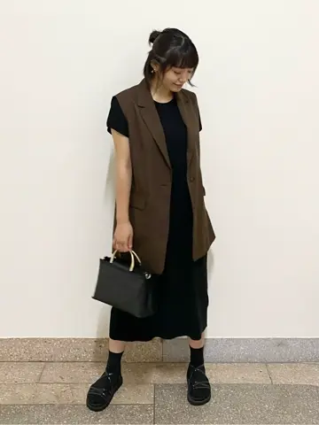 自由区 佐藤 コーディネート画像