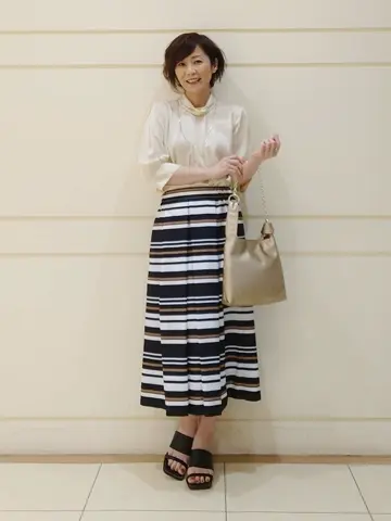 自由区 maruri コーディネート画像