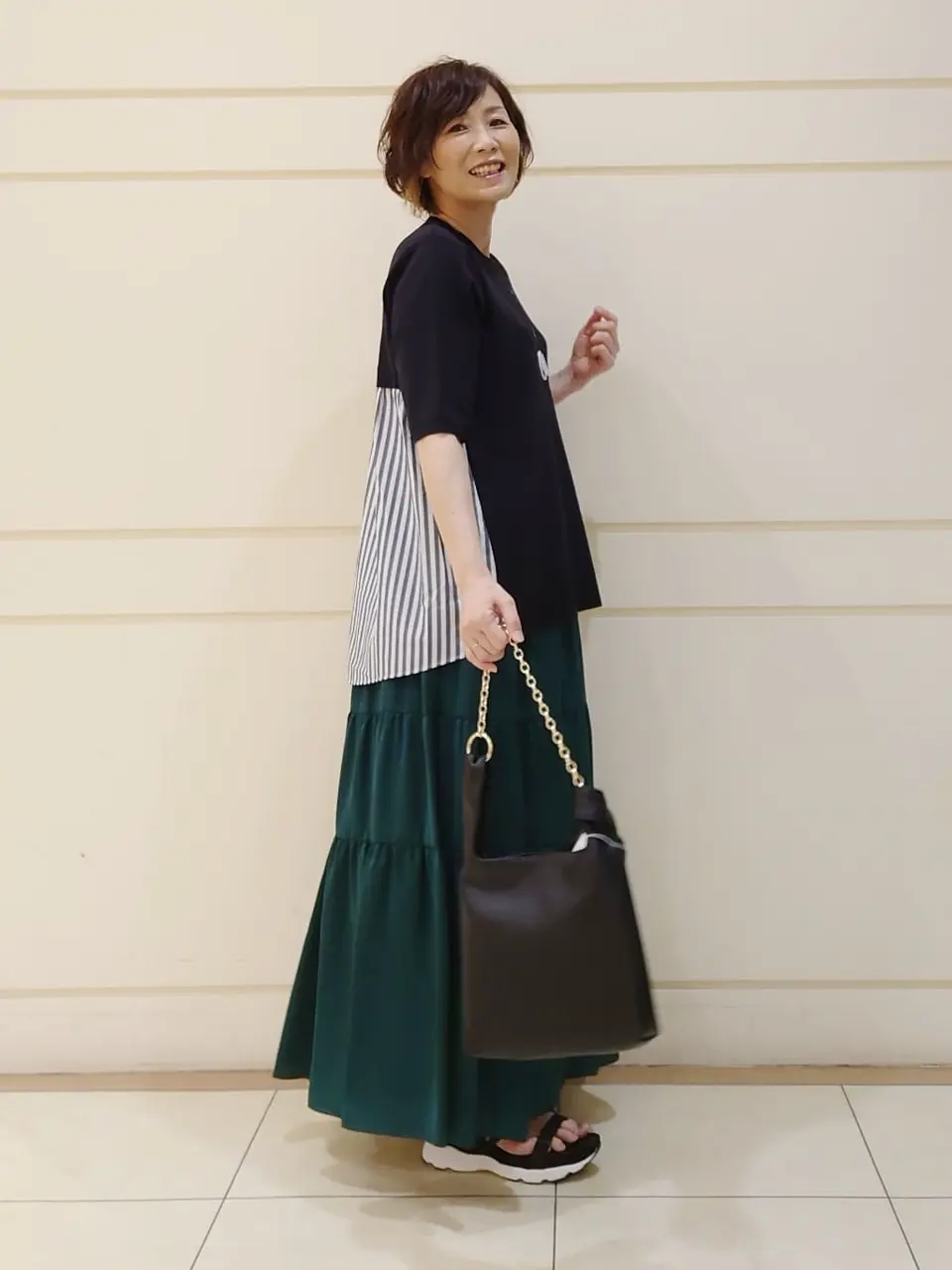 自由区 maruri コーディネート画像