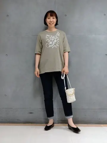 自由区 丸尾 コーディネート画像