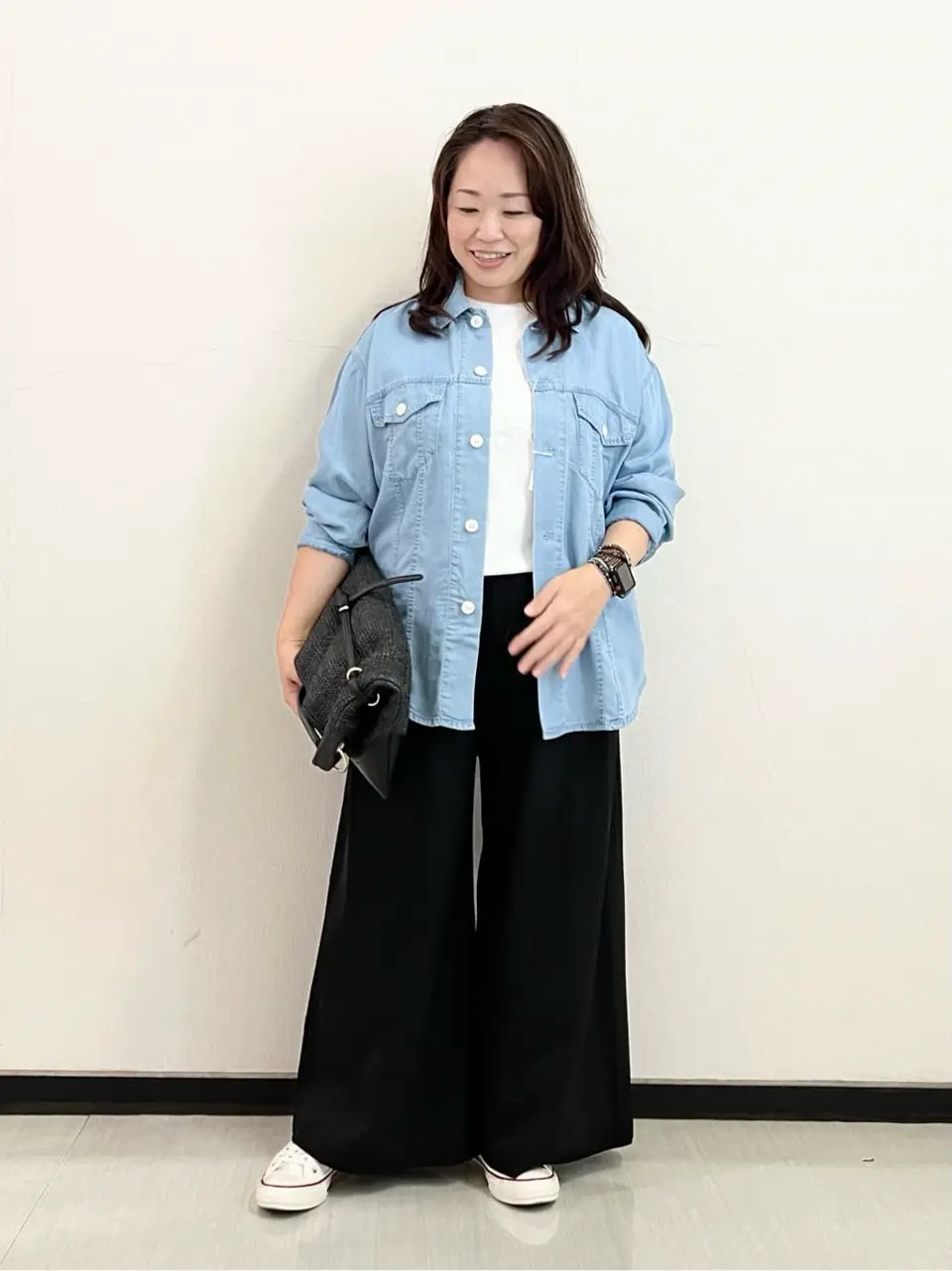 自由区 伊藤 コーディネート画像