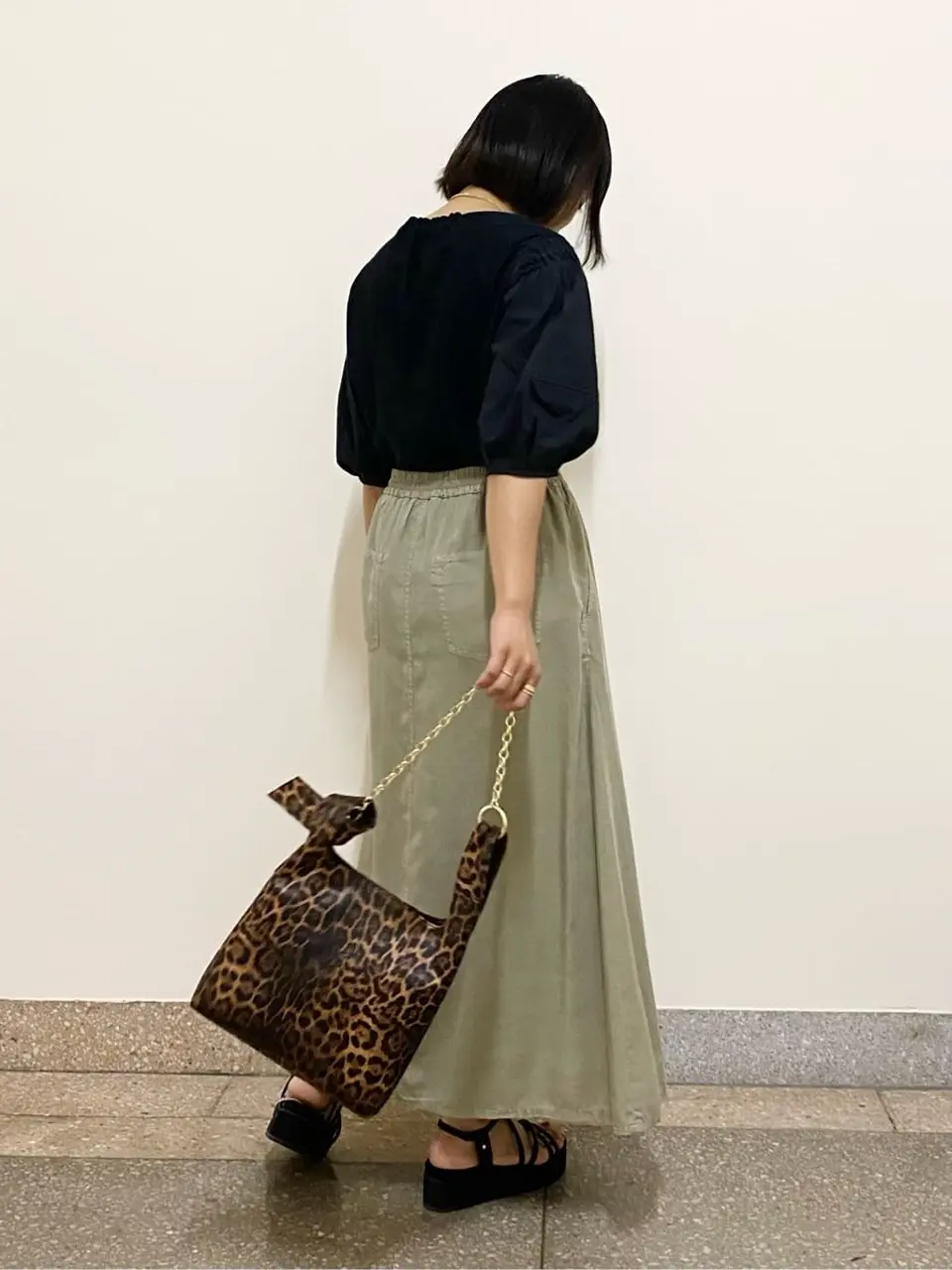 自由区 佐藤 コーディネート画像