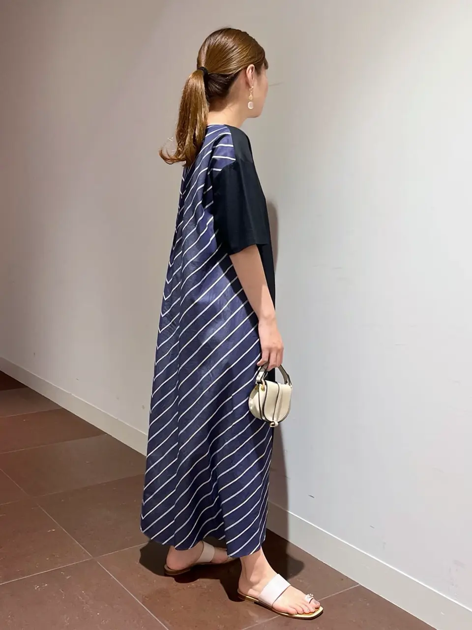 自由区 古宮 コーディネート画像