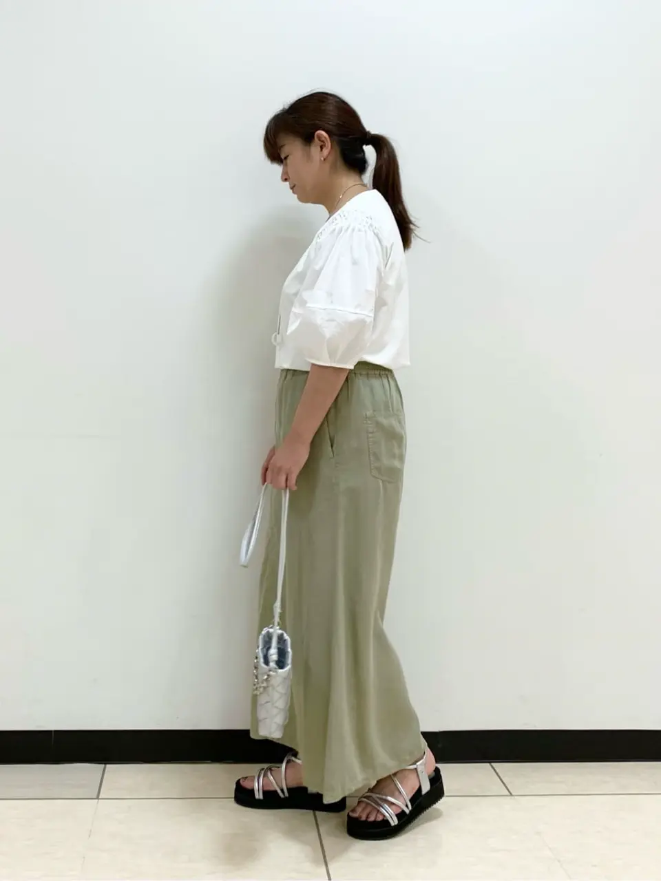 自由区 岡崎 コーディネート画像