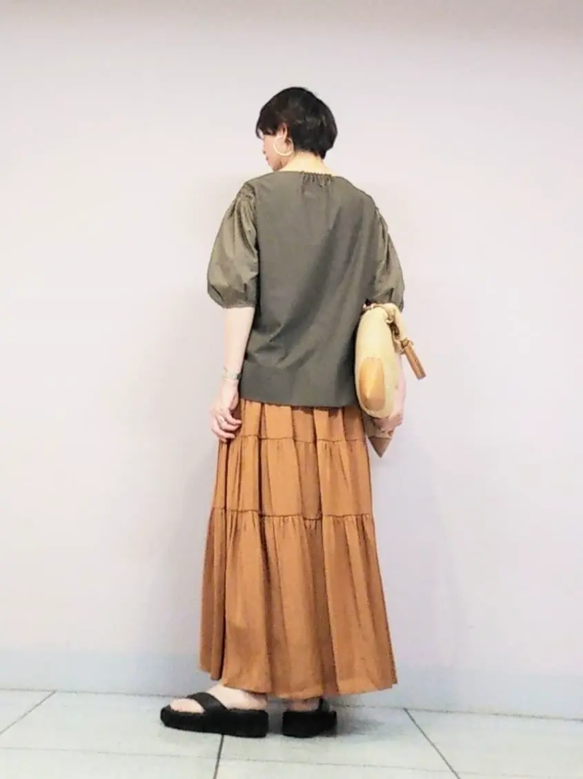 自由区 浅野 コーディネート画像