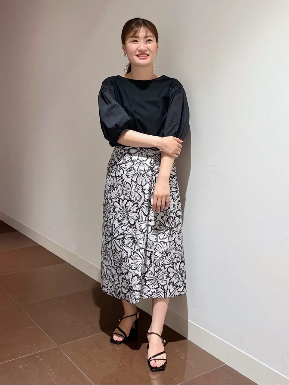 自由区 古宮 コーディネート画像