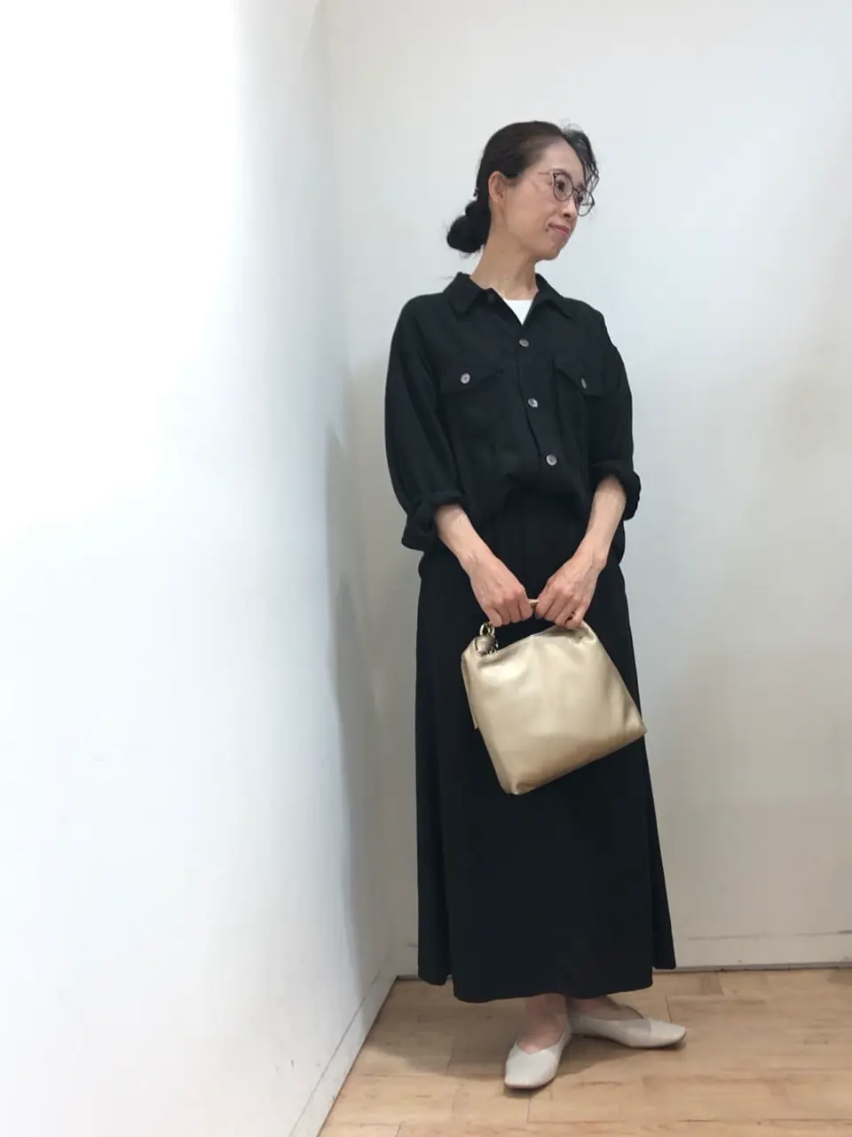 自由区 中尾 コーディネート画像