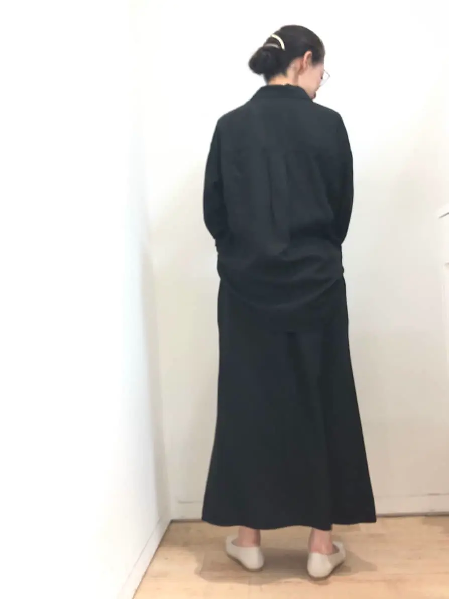 自由区 中尾 コーディネート画像